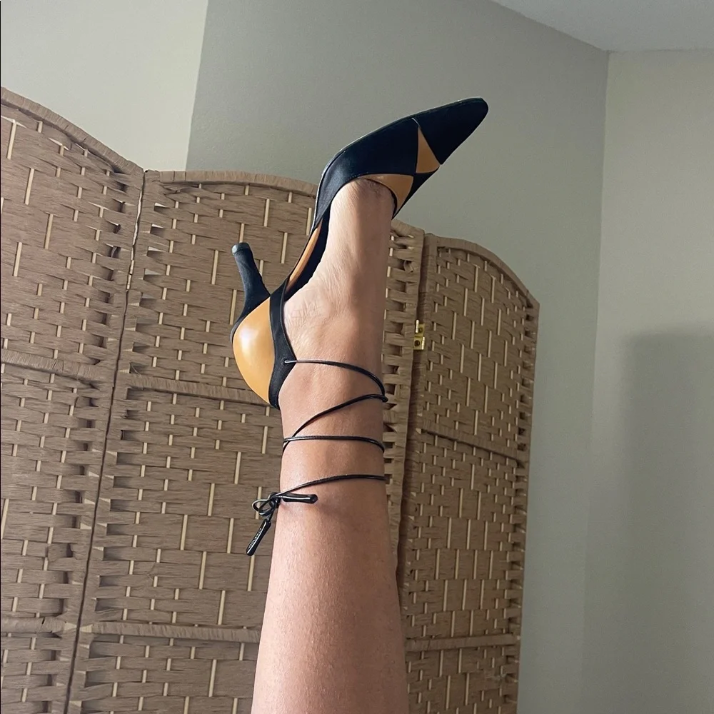 Vintage Chanel Heels - Picture 7 of 9